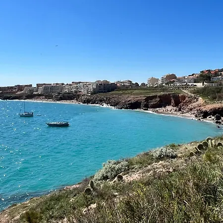 Climatise Pour 2 Avec Terrasse Et Parking Pres Des Plages - Fr-1-338-613 Daire *