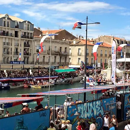 Climatise Pour 2 Avec Terrasse Et Parking Pres Des Plages - Fr-1-338-613 Sète