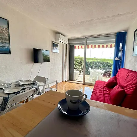 Climatise Pour 2 Avec Terrasse Et Parking Pres Des Plages - Fr-1-338-613 Apartment Sete