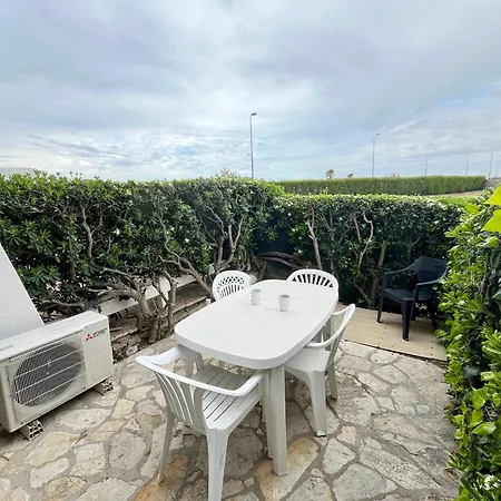 Daire Climatise Pour 2 Avec Terrasse Et Parking Pres Des Plages - Fr-1-338-613 Sète
